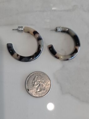 New Machete Mini Hoops Blonde Tortoise